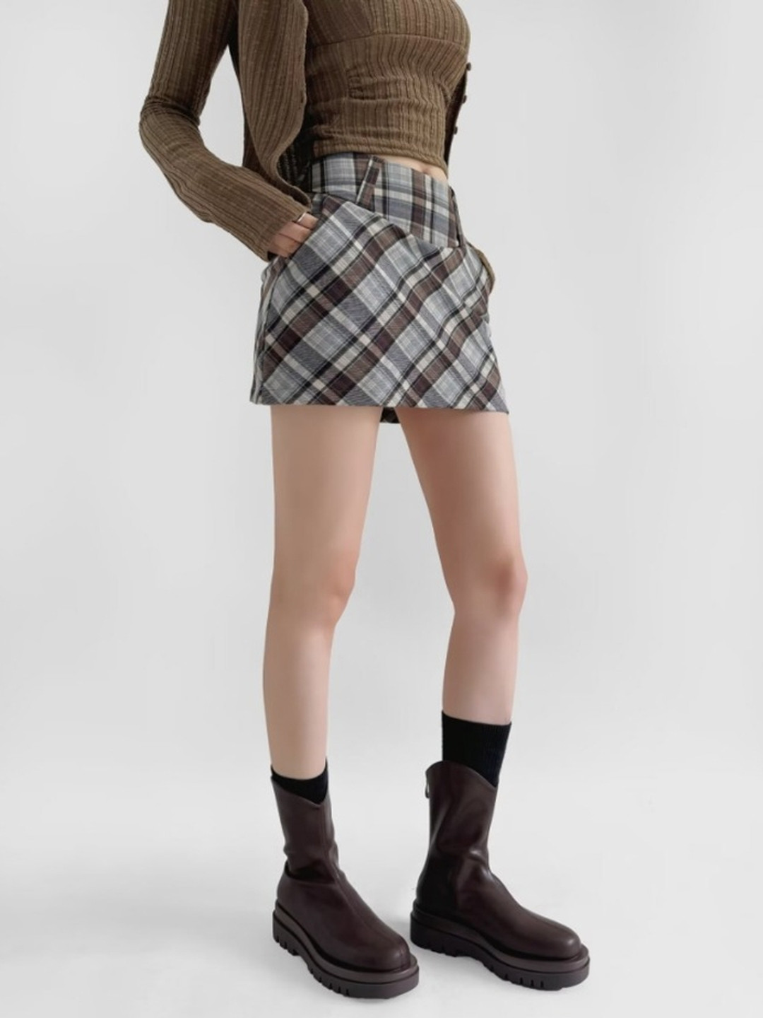 

LULU & SKY Women Checked Straight Pencil Mini Skirt, Brown