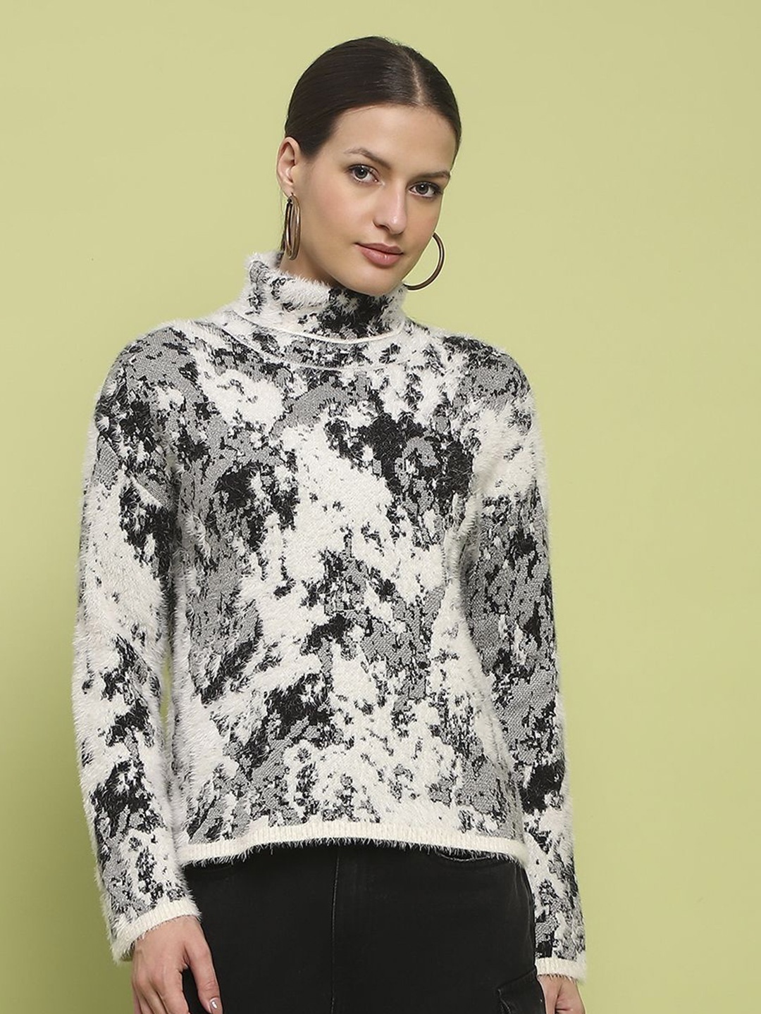 

Madame Women Abstract Self Design Pullover Sweaters, Off white