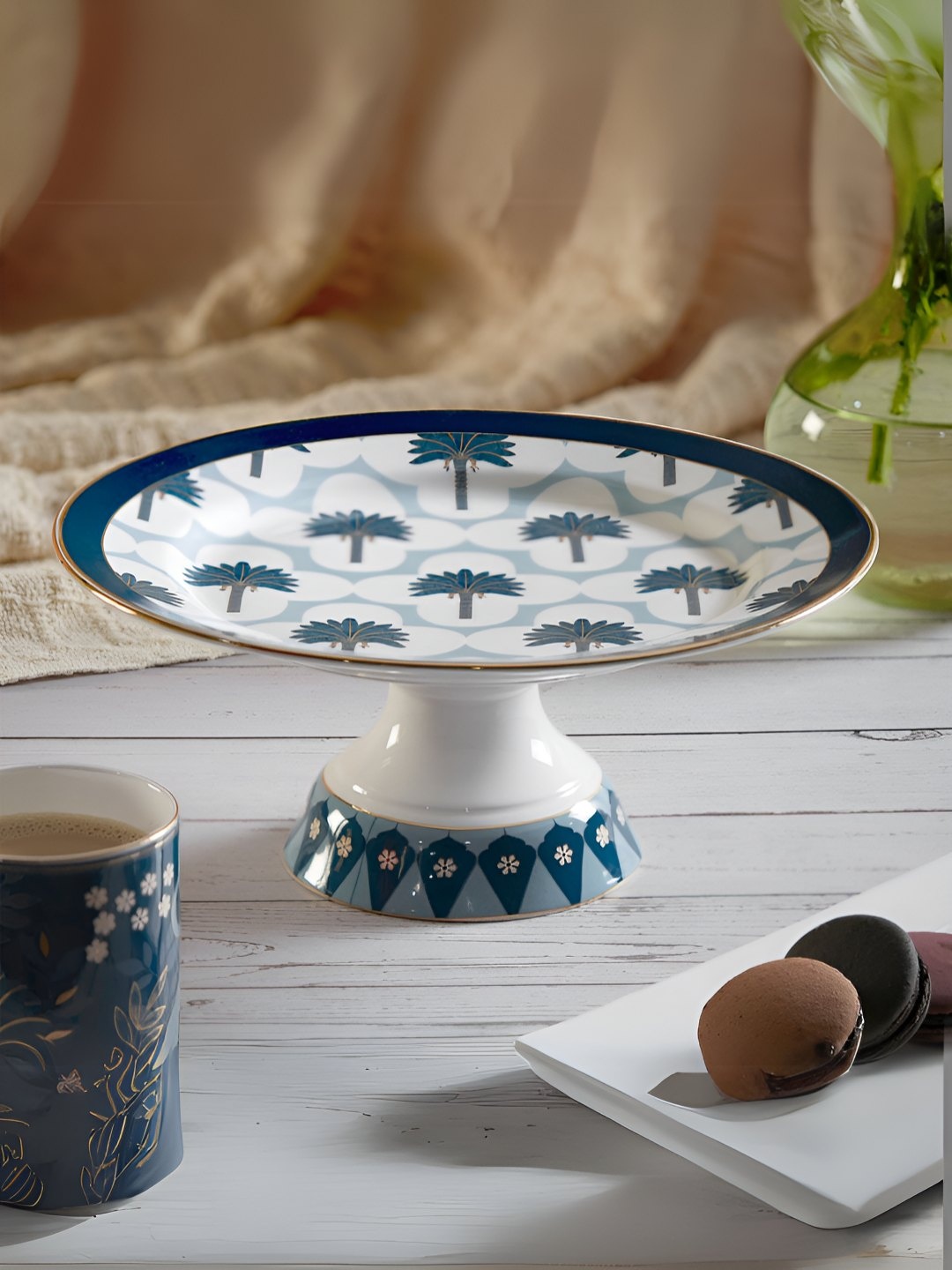

India Circus Blue & White Ceramic Highlighted with 24k Gold Print Cake Stand