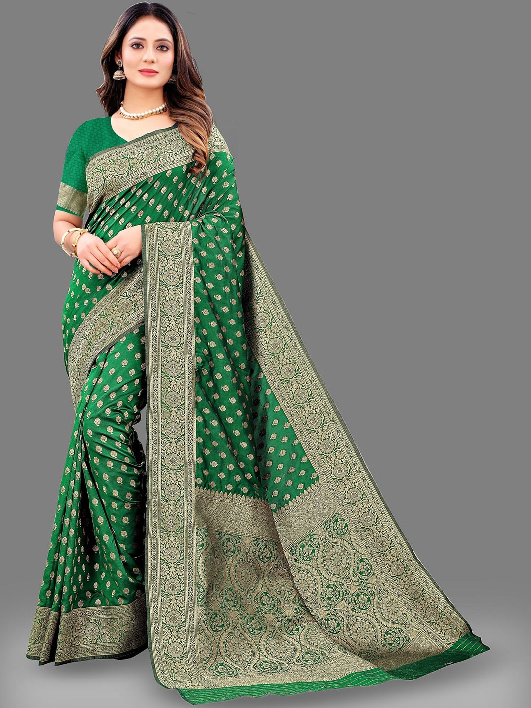 

Anaita Woven Design Banarasi Saree, Green