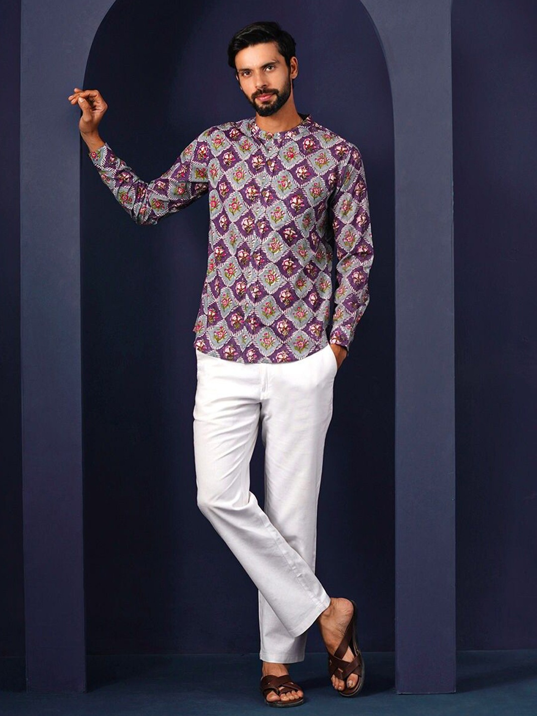 

JAYPORE Men Standard Floral Printed Cotton Casual Shirt, Purple