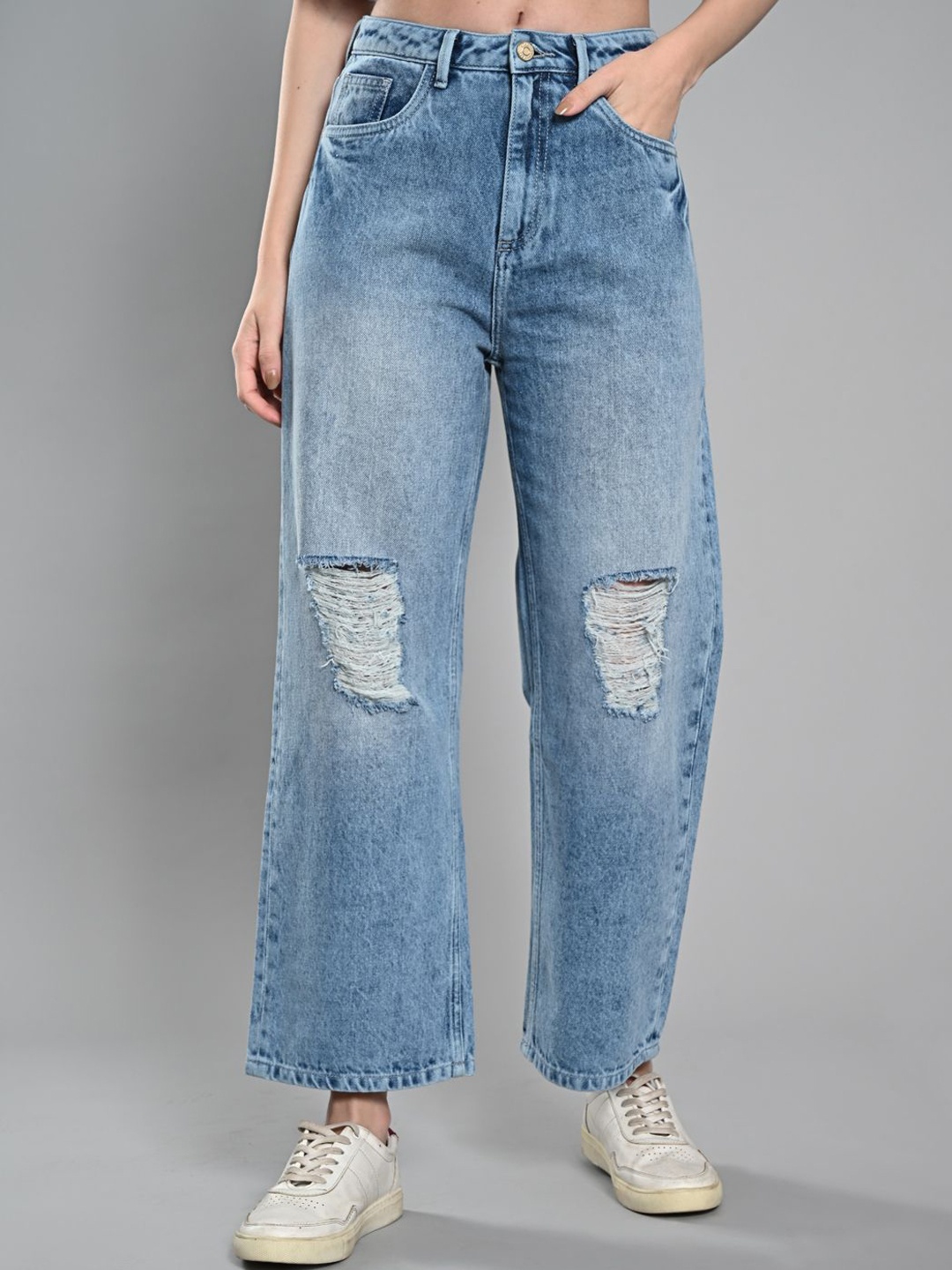 

IZEL Women Wide Leg Mildly Distressed Heavy Fade Jeans, Blue