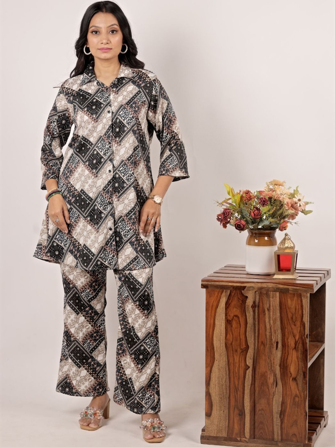 

NIJANAND TEXTILE Shirt Collar Printed Pure Cotton Top With Trouser, Black