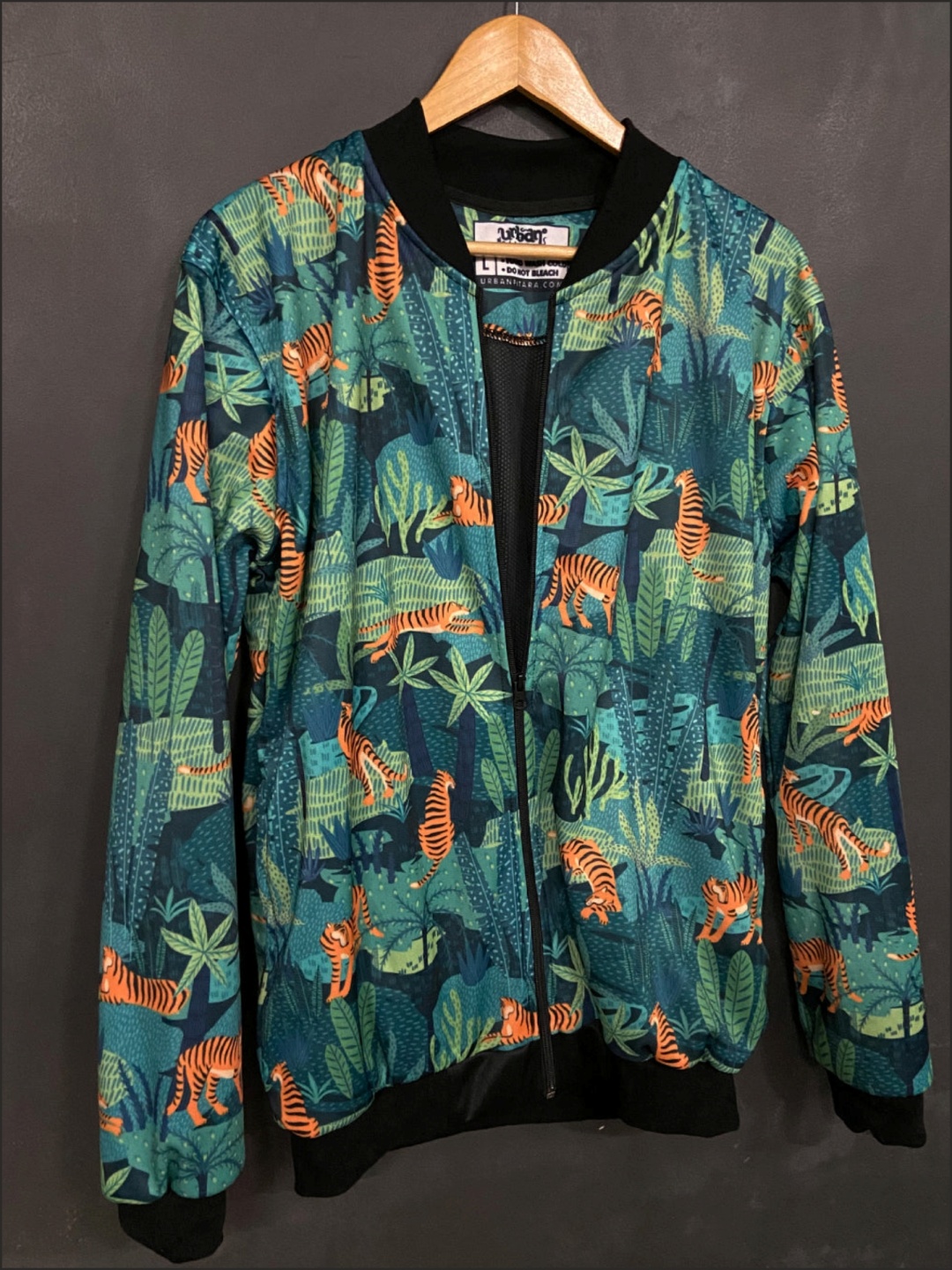 

URBAN PITARA Men Floral Lightweight Outdoor Bomber Jacket, Multi