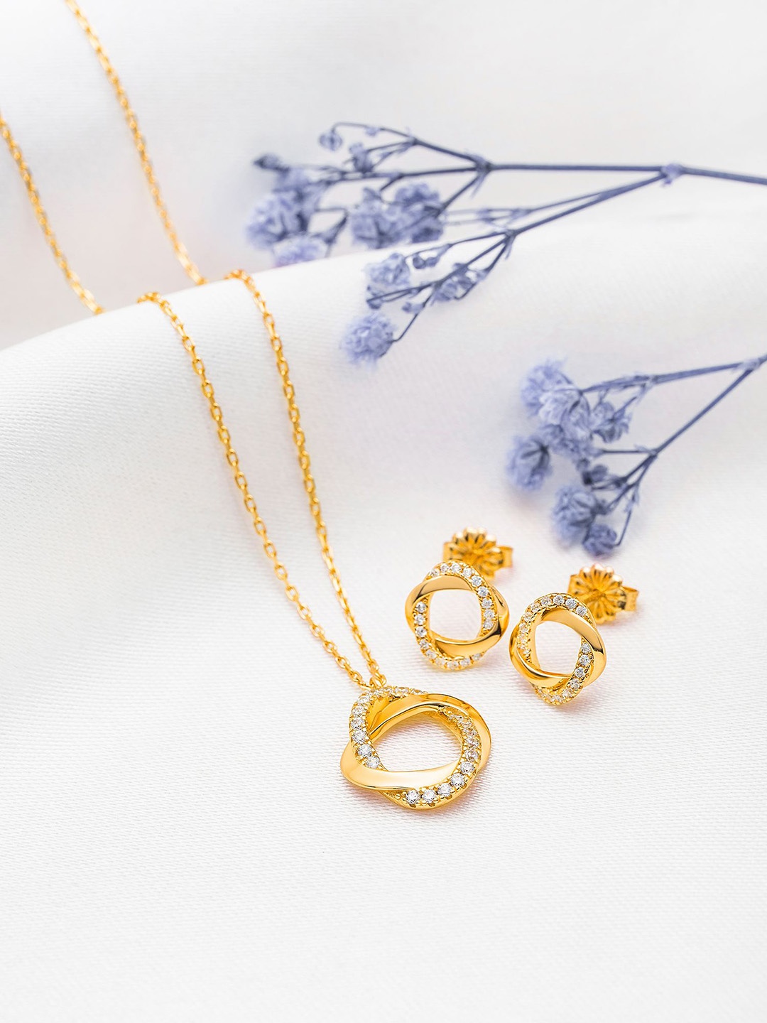 

SILBERRY 925 Sterling Silver Gold-Plated CZ-Studded Jewellery Set