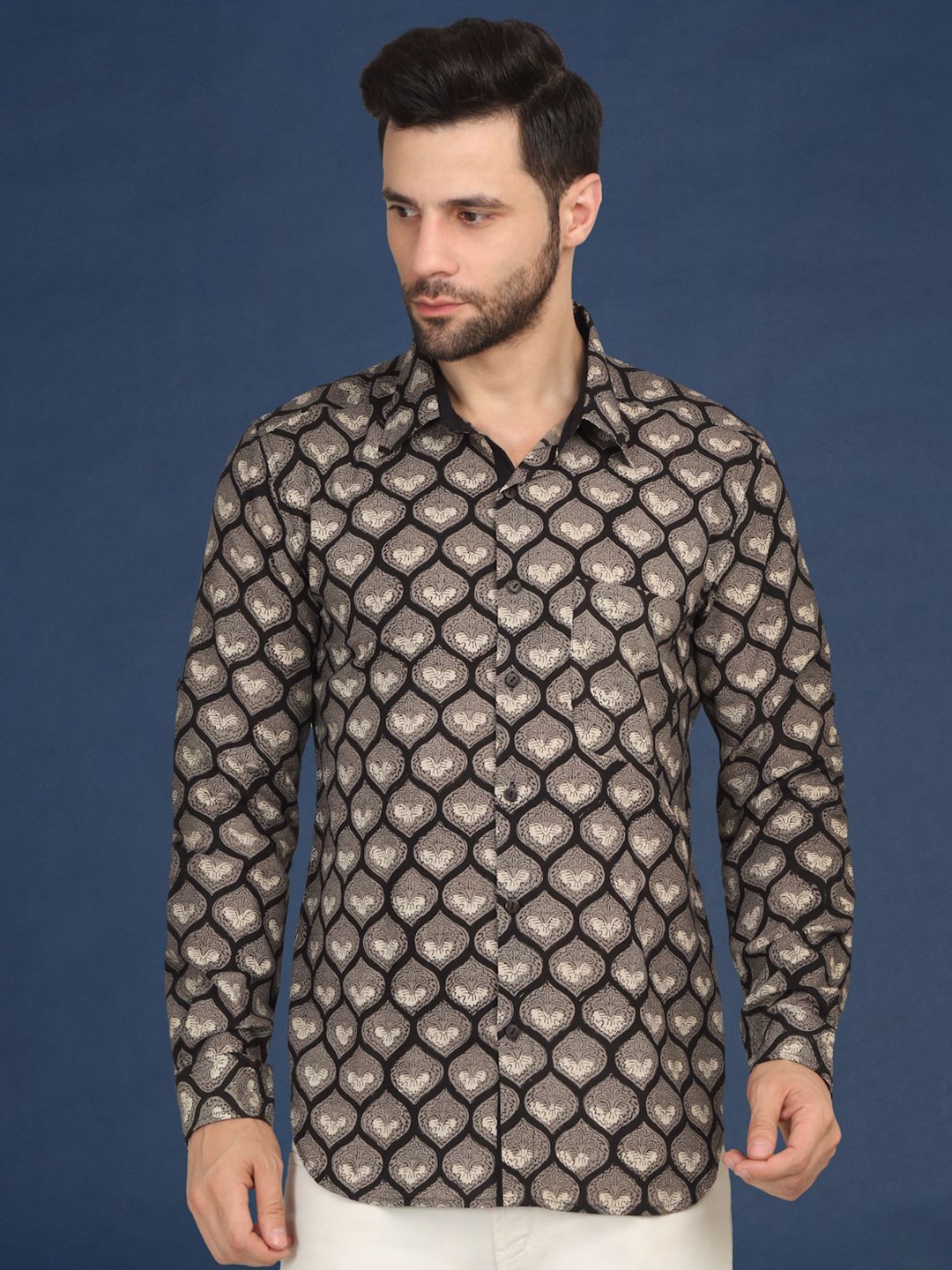 

Taavi Handblock Men Ethnic Printed Pure Cotton Shirt, Black