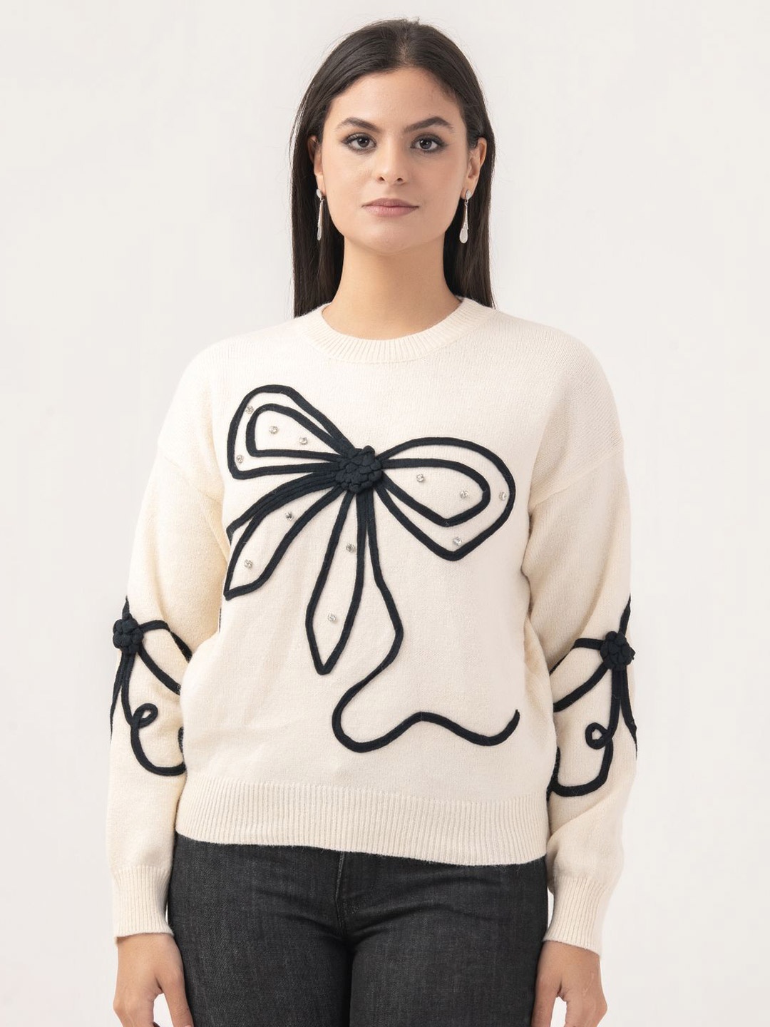 

Albion By CnM Women Floral Embroidered Pullover Sweater, Beige