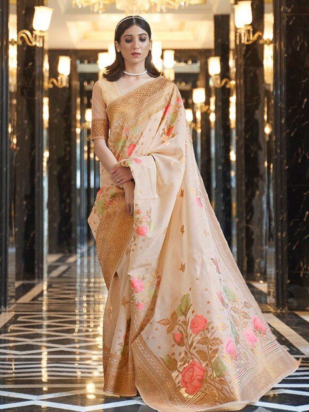 

Fashion Booms Woven Design Zari Pure Silk Banarasi Saree, Cream