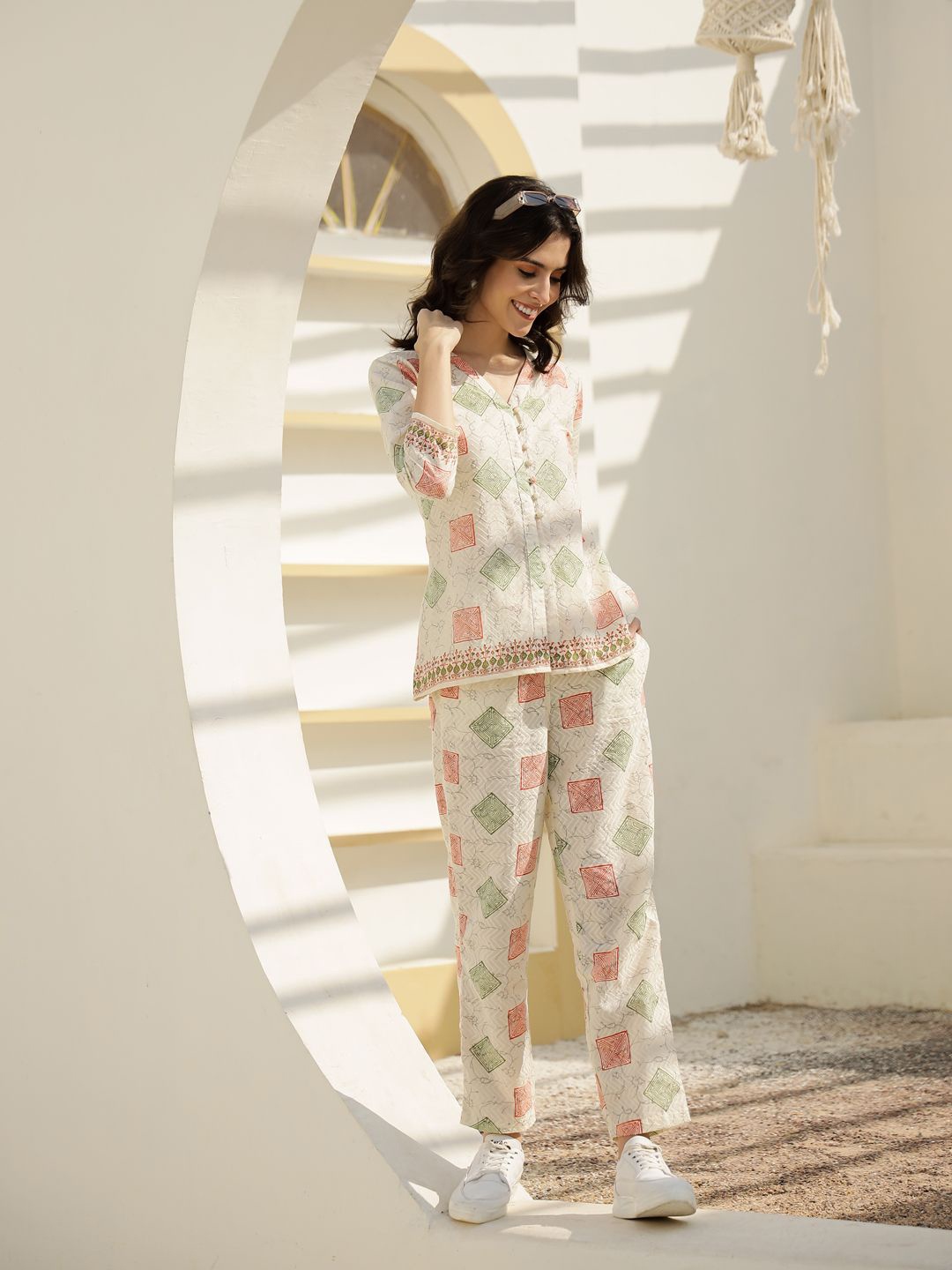 

SANSKRUTIHOMES Geometric Printed Pure Cotton Top With Trousers, Off white