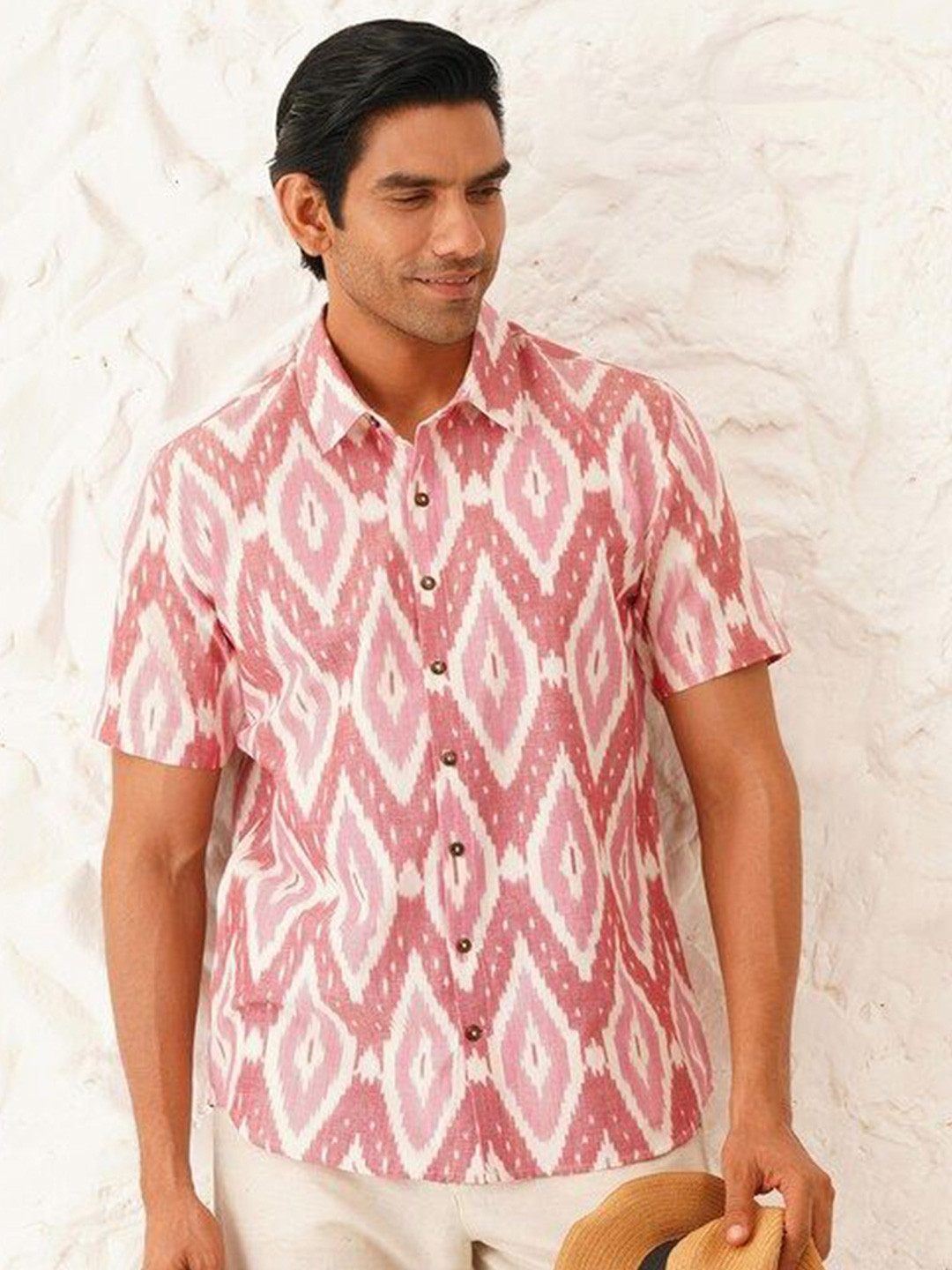

JAYPORE Men Standard Abstract Printed Casual Cotton Shirt, Pink