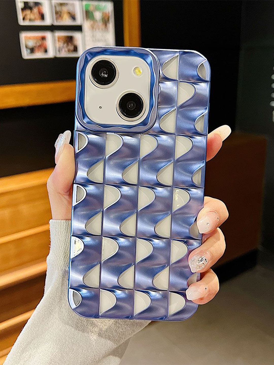 

Luxury Kase Texture iPhone 13 Back Case, Blue