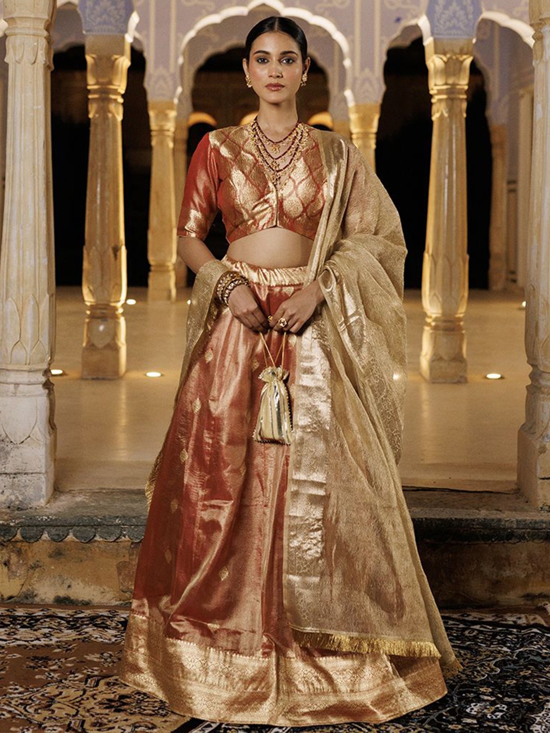 

Geroo Luxe Woven Design V-Neck Tissue Lehenga & Unstitched Blouse With Dupatta, Red