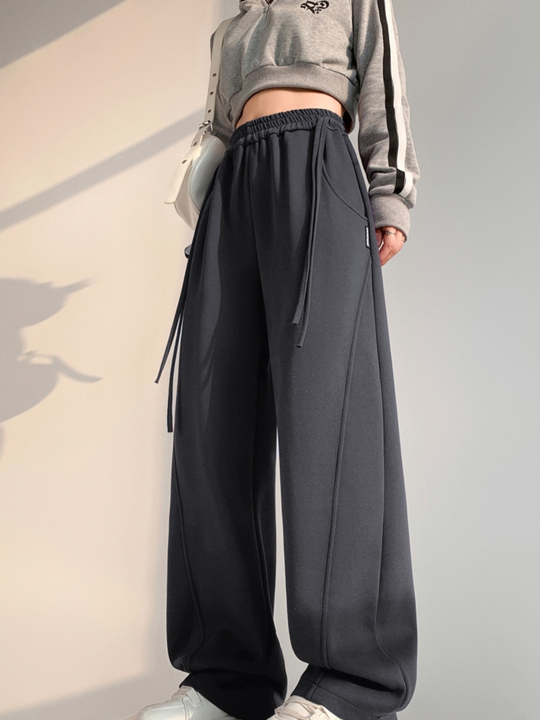 

LULU & SKY Women Straight Fit High-Rise Trouser, Black