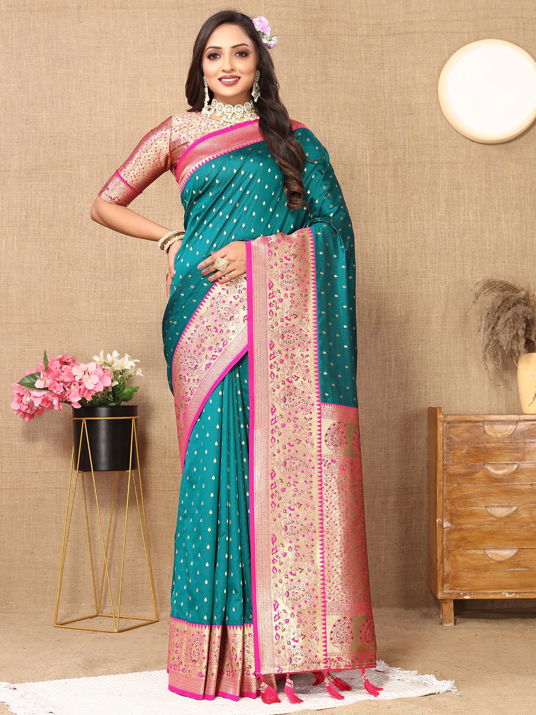 

Anaita Woven Design Designer Banarasi Saree, Teal