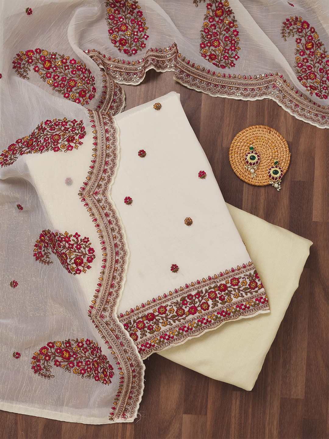 

Koskii Floral Embroidered Thread Work Unstitched Dress Material, White