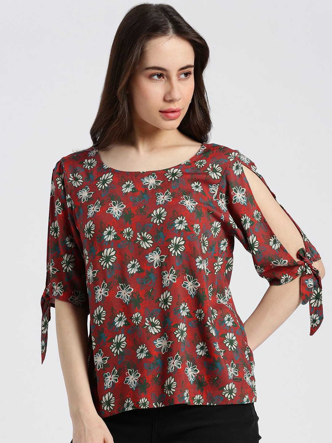 

Grit and Flair Floral Print Slit Sleeve Top, Multi