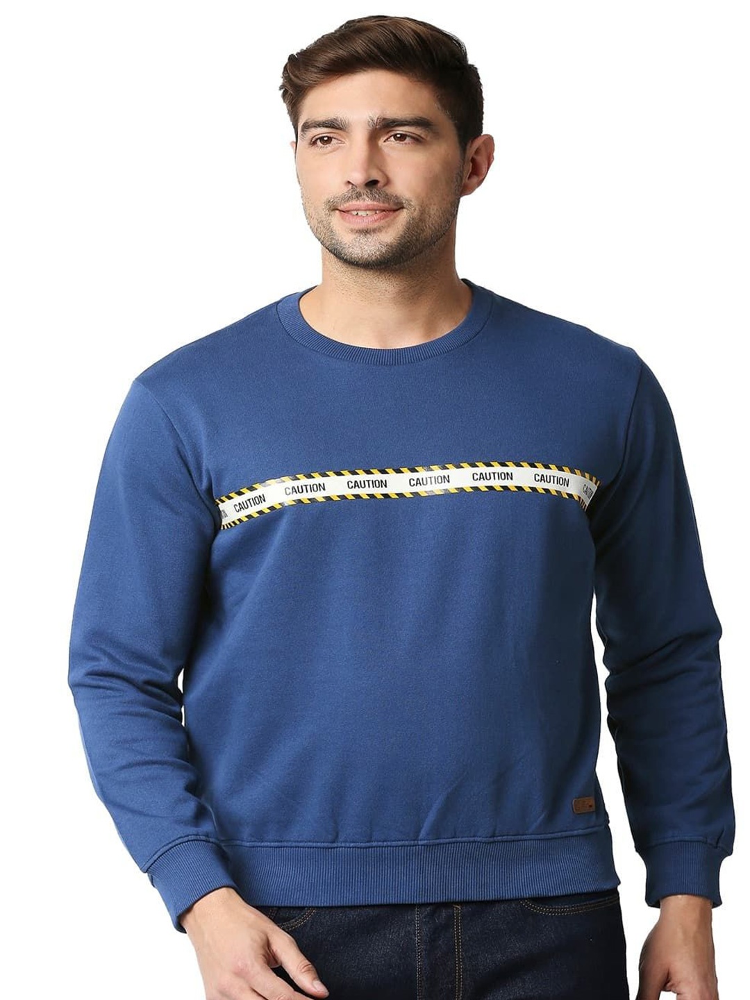 

Basics Men Typography Printed Pullover, Navy blue