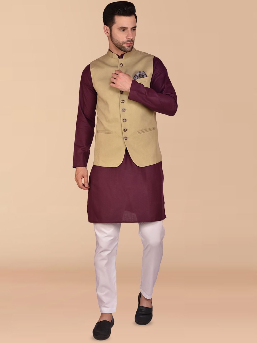 

PRINTINDIA Mandarin Collar Pure Cotton Straight Kurta with Trousers & Nehru Jacket, Purple