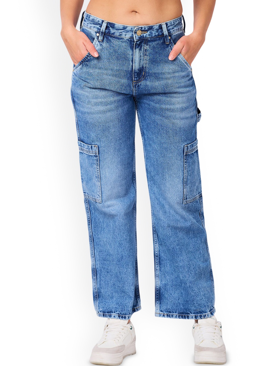 

IZEL Women Wide Leg Mildly Distressed Light Fade Jeans, Blue