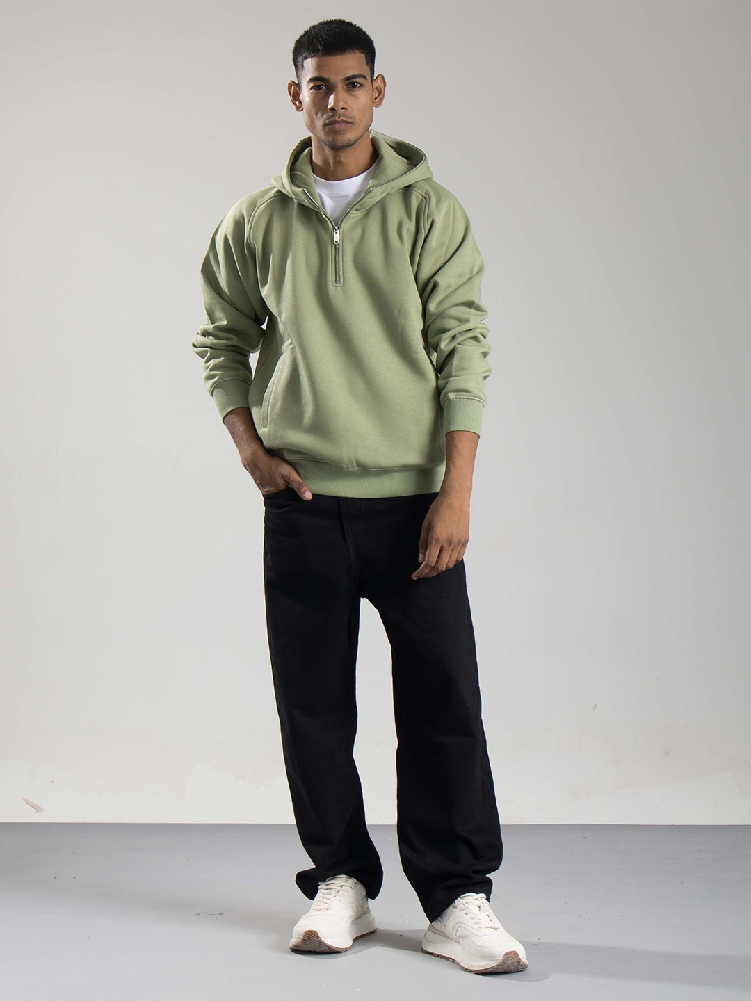 

ONEWAY Men Hooded Sweatshirt, Green