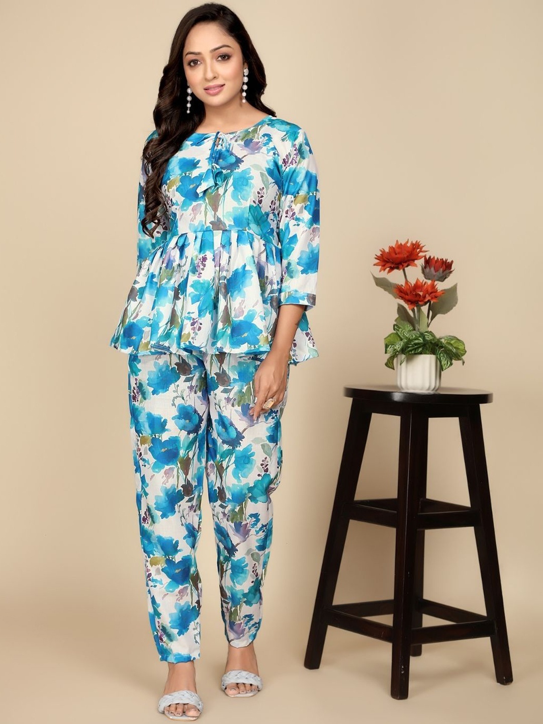 

NIJANAND TEXTILE Abstract Printed Pure Cotton Tunic & Trousers, Blue