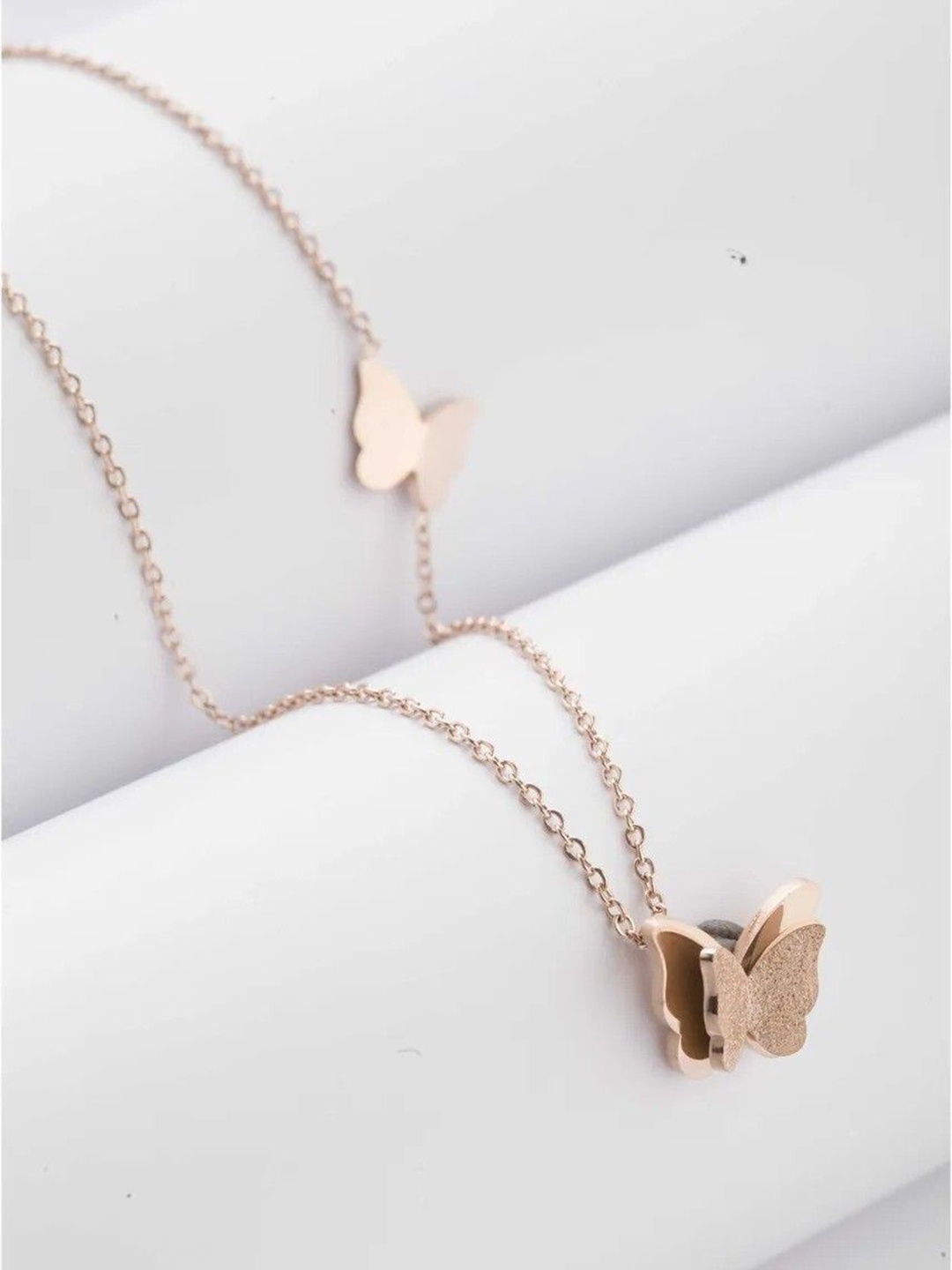 

Wynona Gold-Plated Stainless Steel Butterfly Shaped Chain