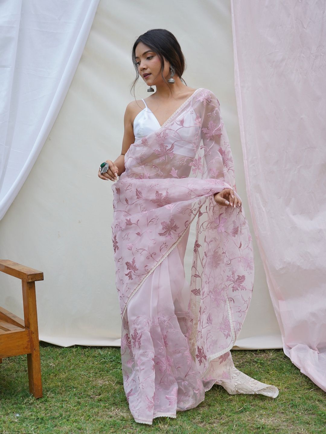 

Anouk Floral Gotta Patti Saree, Peach