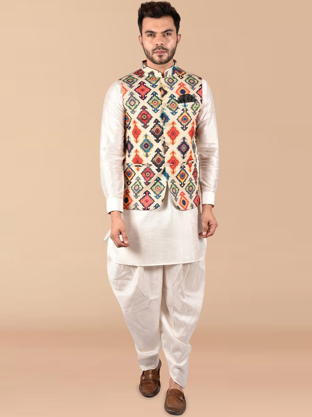

PRINTINDIA Mandarin Collar Pure Silk Straight Kurta with Dhoti Pants & Nehru Jacket, White