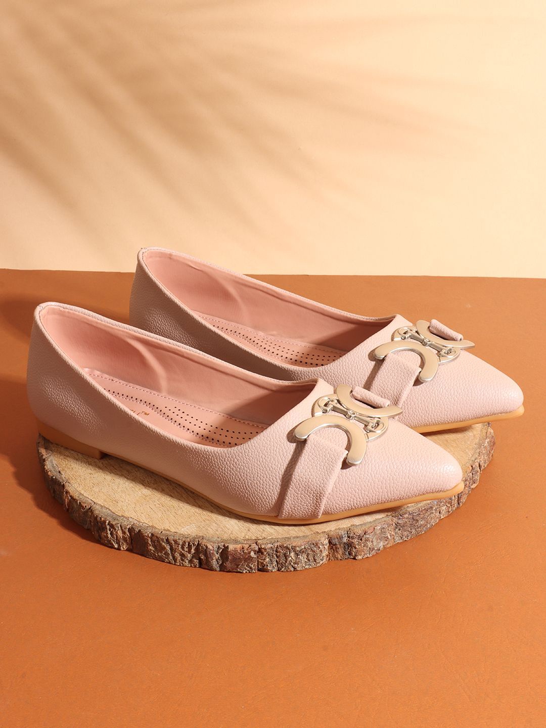 

DressBerry Women Embellished Ballerinas with Bows Flats, Nude