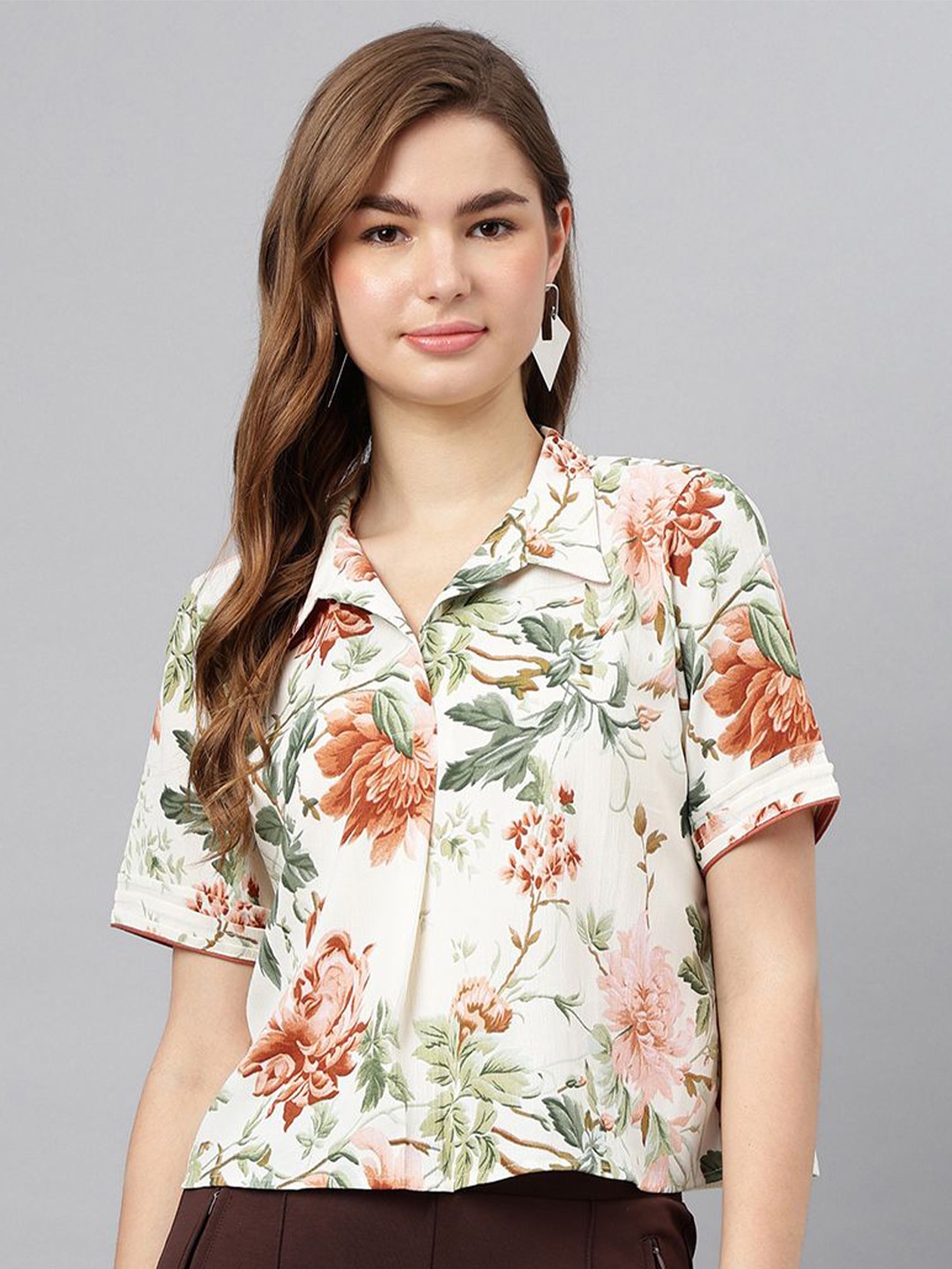 

Latin Quarters Women Shirt Collar Floral Printed Casual Top, White