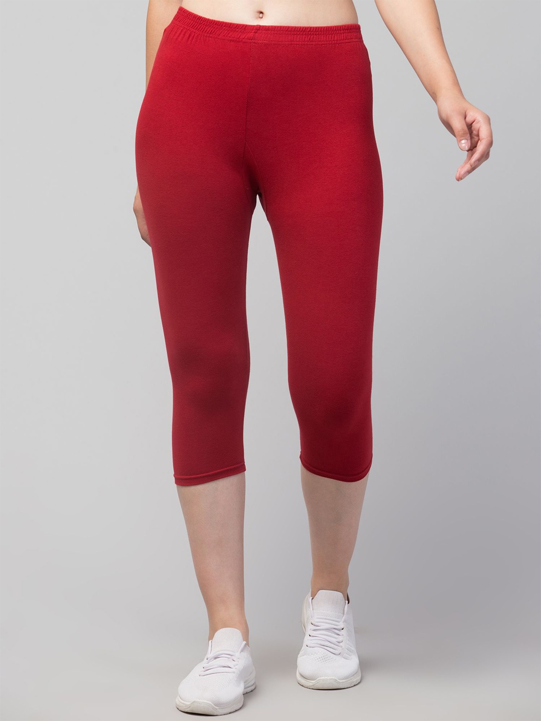 

DRAXSTAR Women Skinny Fit Capris, Maroon