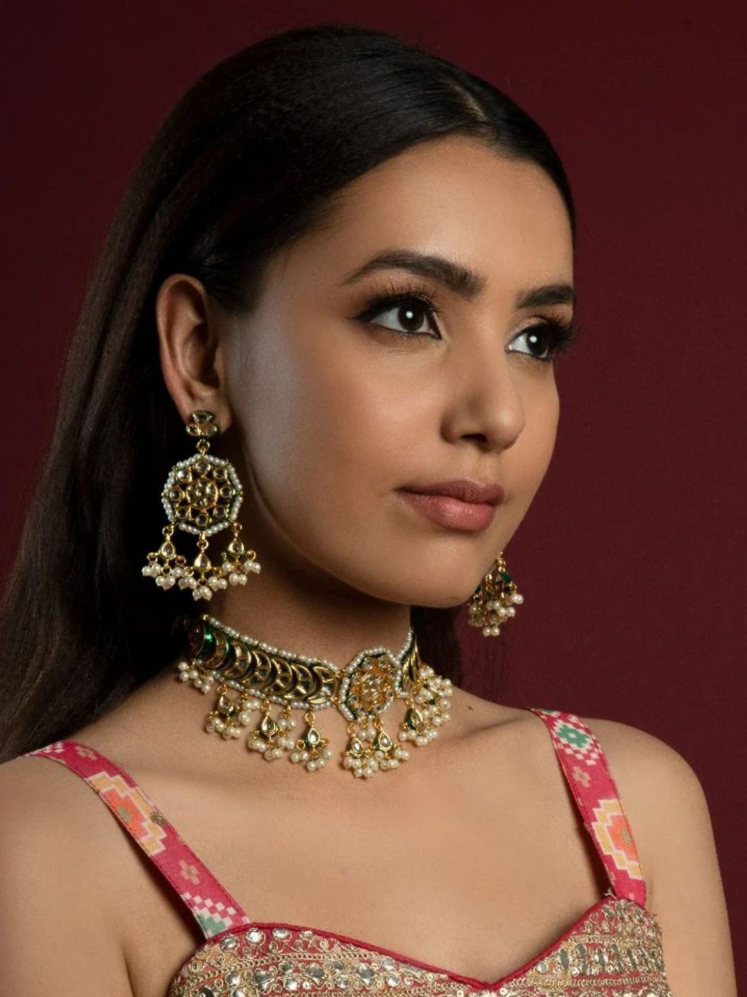 

QUEENS JEWELS Gold Plated Kundan Studded Jewellery Set