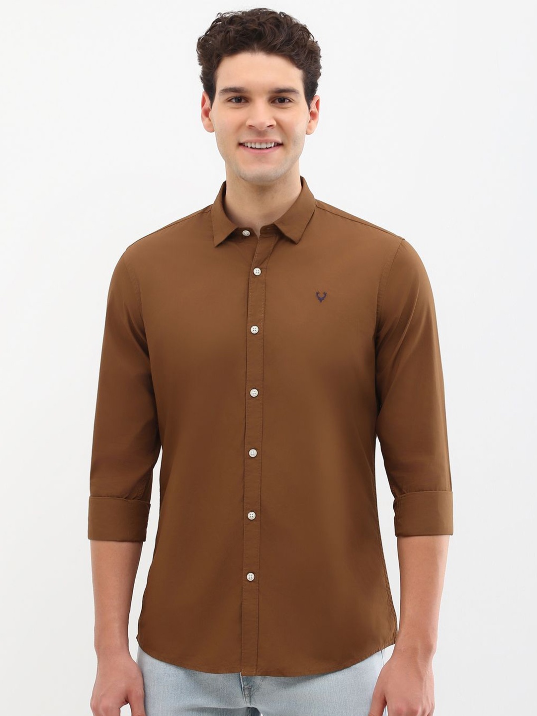 

Allen Solly Men Custom Spread Collar Solid Cotton Casual Shirt, Brown