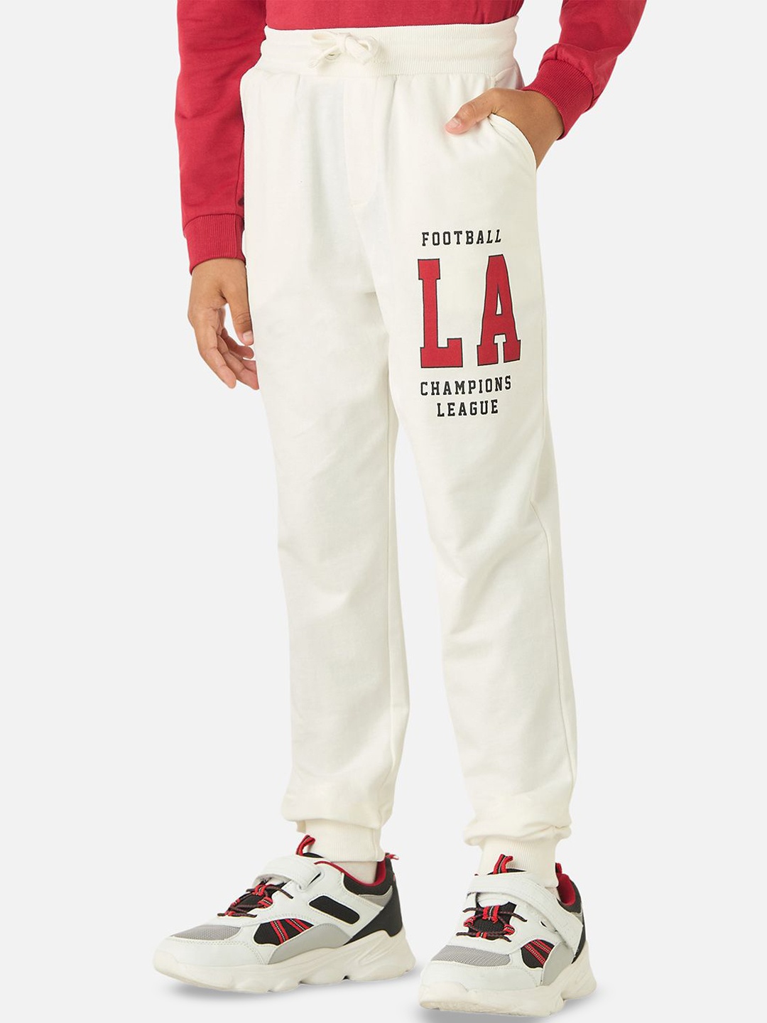 

Juniors by Babyshop Boys Mid Rise Joggers, White