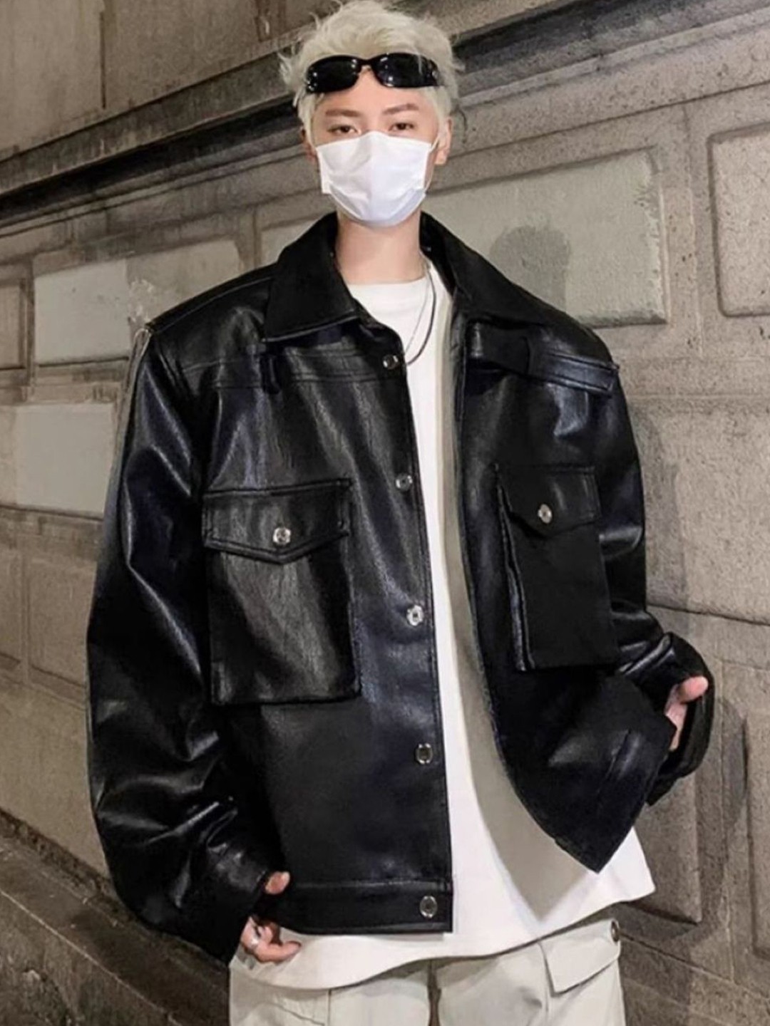 

HERE&NOW Men Spread Collar Solid Leather Casual Leather Jacket, Black