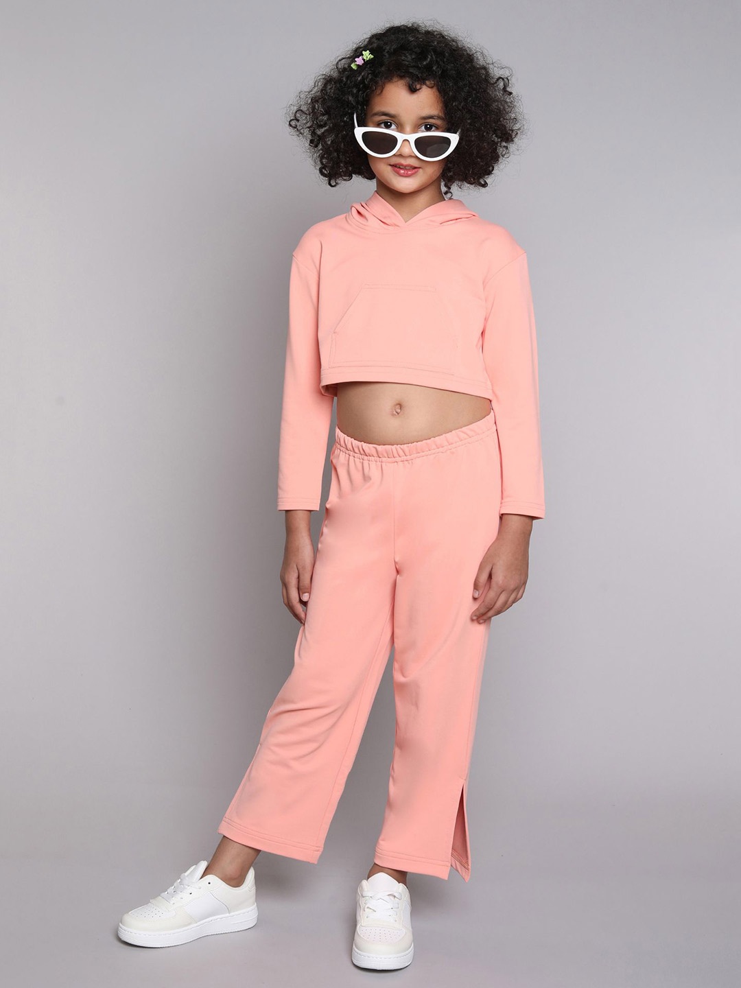 

taffykids Girls Hooded Long Sleeves Sweatshirt With Trouser, Peach