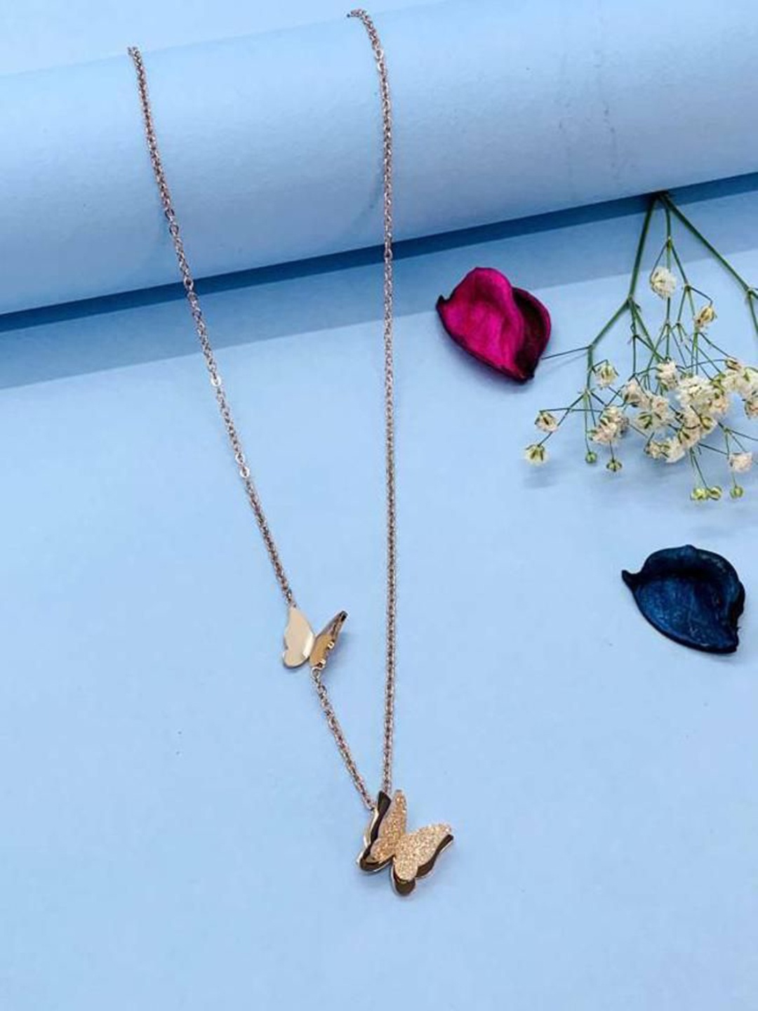 

Wynona Gold-Plated Stainless Steel Butterfly Shaped Chain