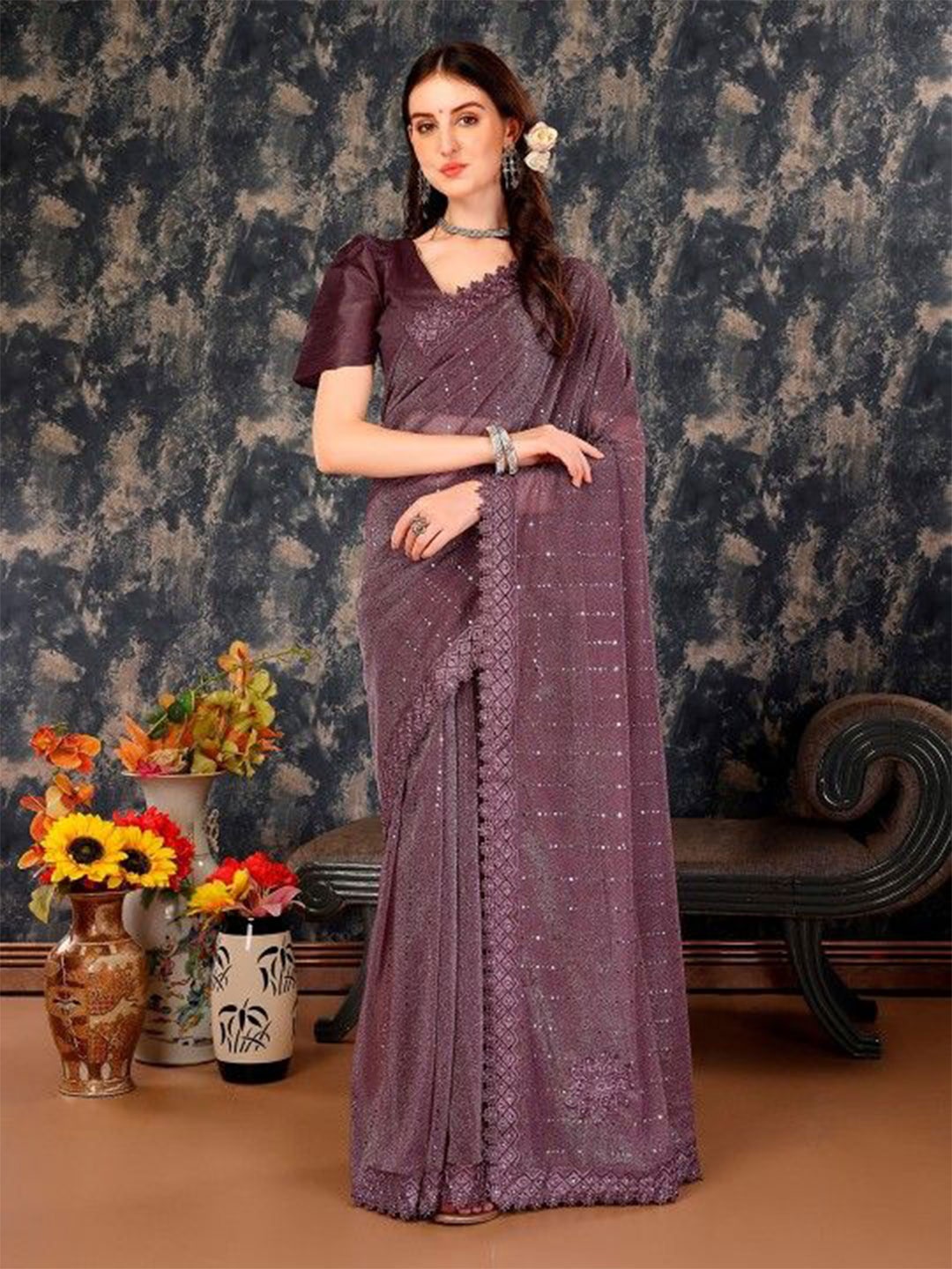 

VRAGI Embellished Sequinned Maheshwari Saree, Purple