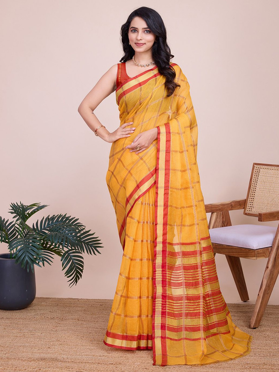 

LEOSAGI Checked Zari Silk Cotton Kota Saree, Yellow