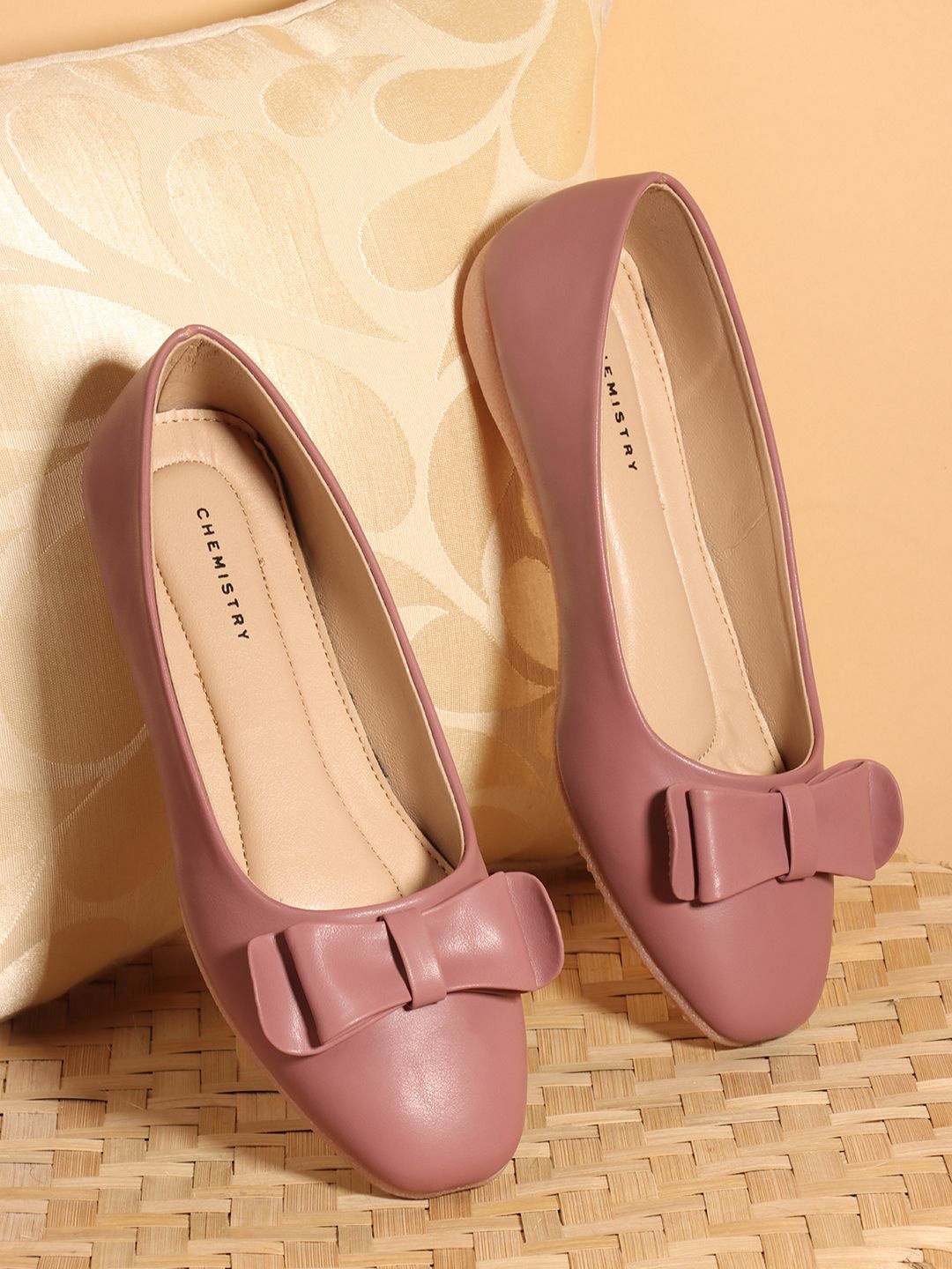 

Chemistry Women Embellished Ballerinas Flats, Rust
