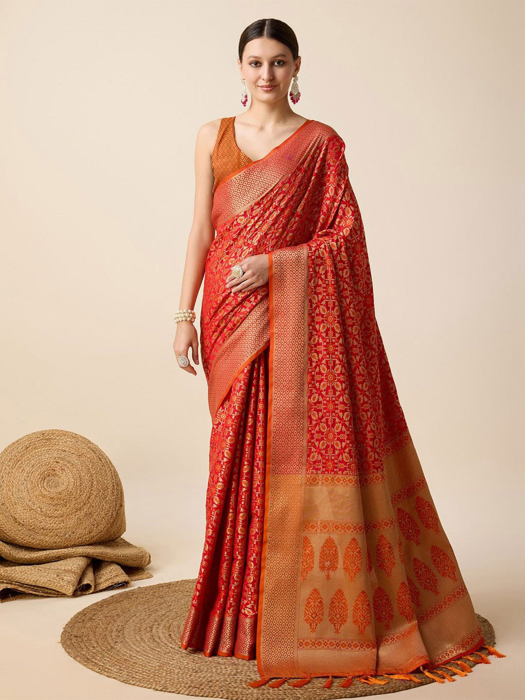 

SHOBHA SAREES Woven Design Zari Pure Silk Patola Saree, Red