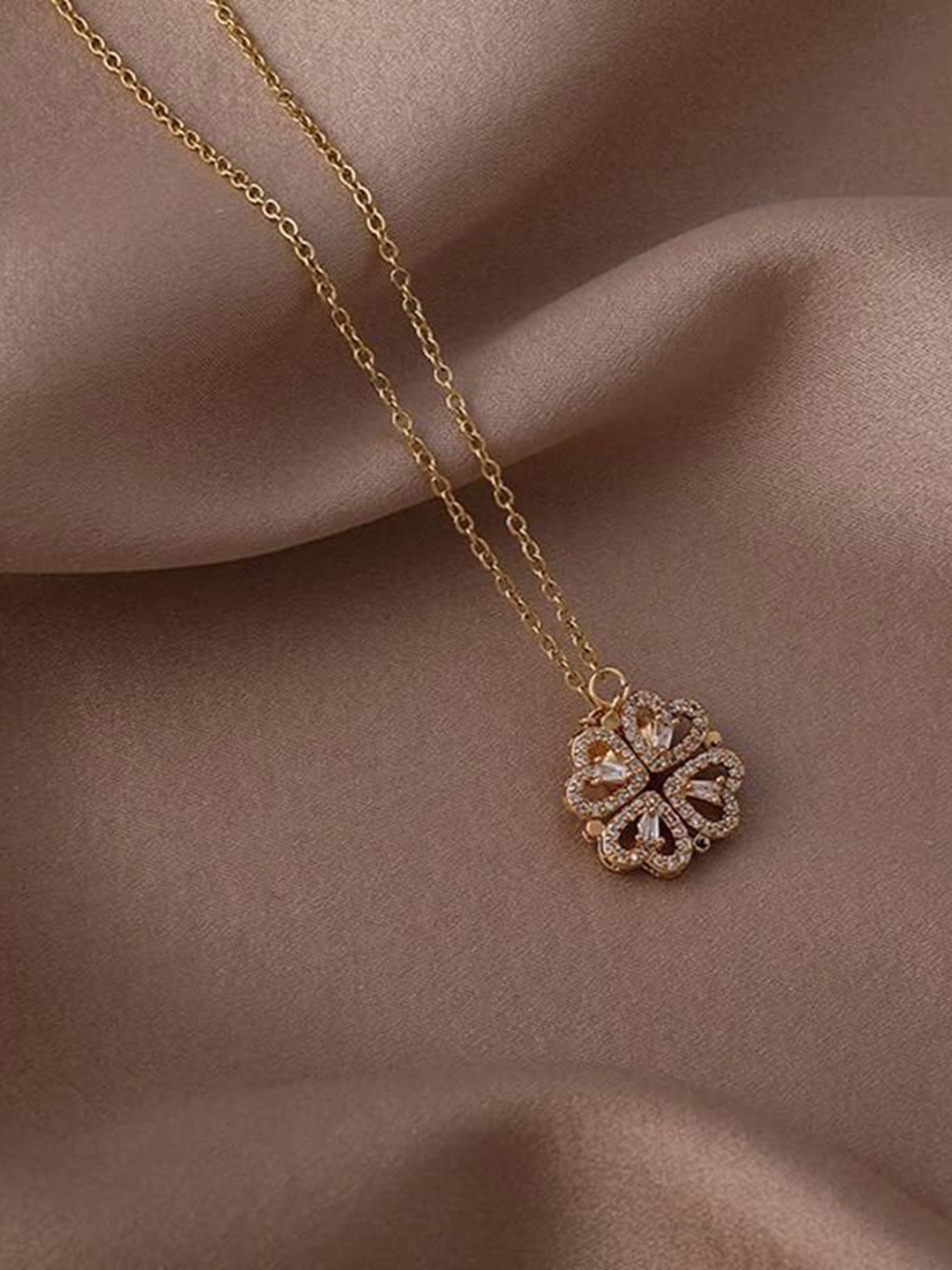 

Wynona Gold-Plated Stainless Steel American Diamond Stone Studded Chain
