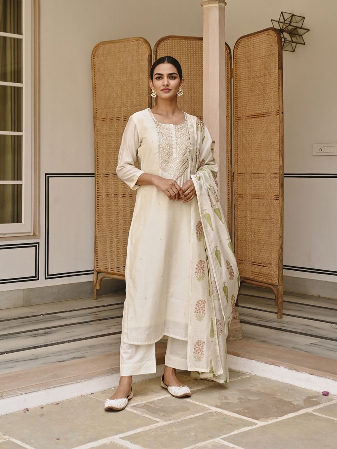 

KARAJ JAIPUR Floral Embroidered Sequinned Chanderi Cotton Kurta With Palazzos & Dupatta, Cream