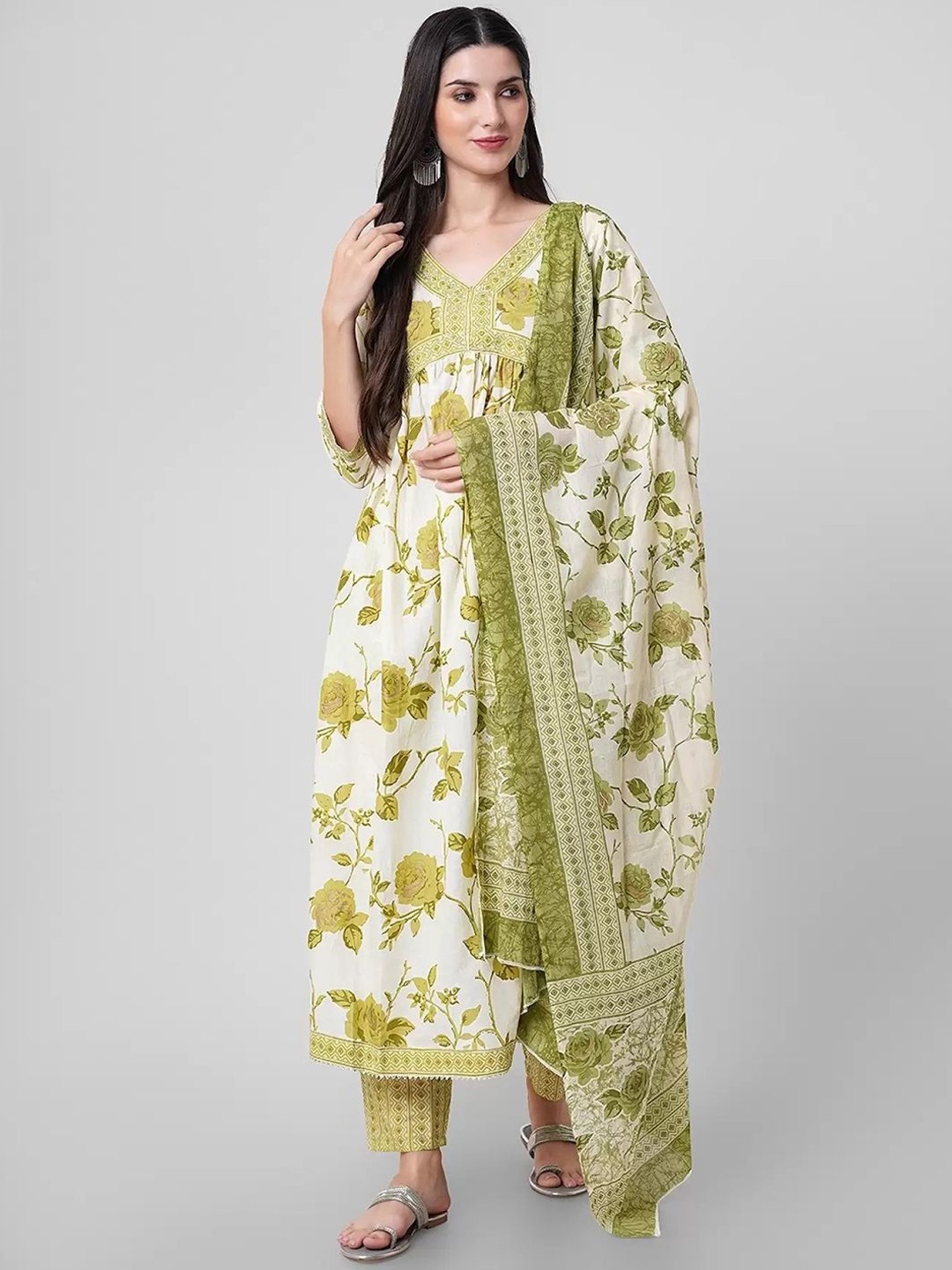 

Royal Export Floral Printed Pleated Kurta with Trouser & Dupatta, Green