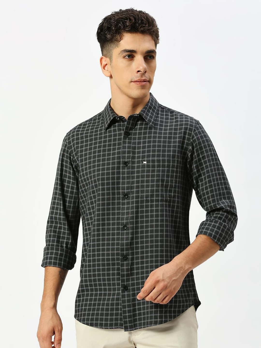 

Basics Men Opaque Checked Cotton Casual Shirt, Black