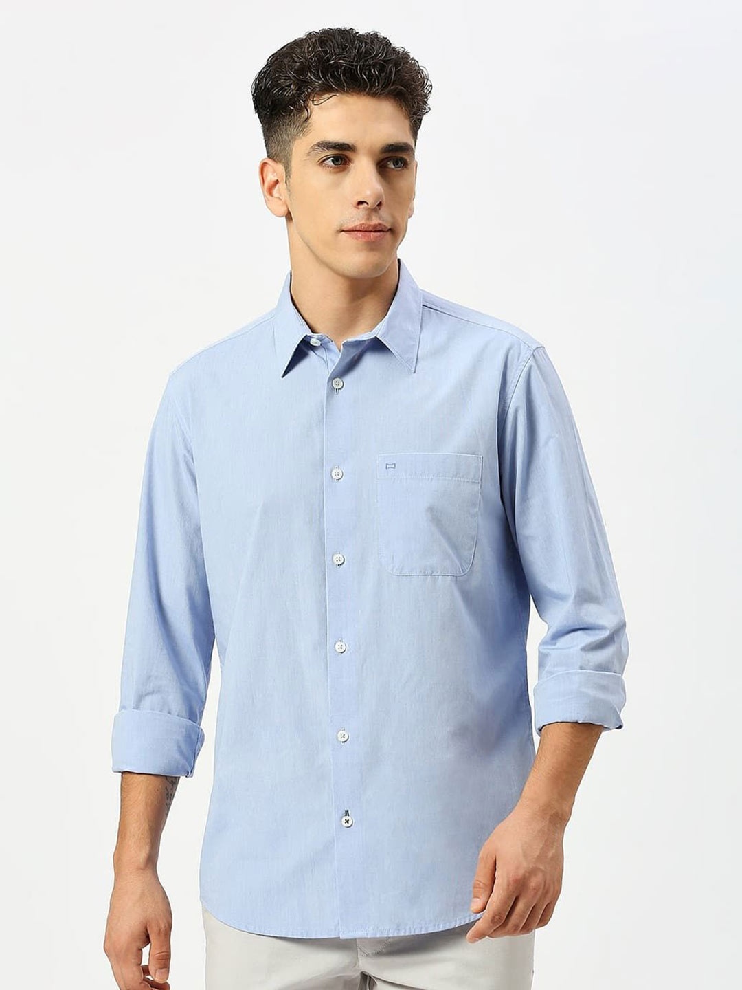 

Basics Men Slim Fit Solid Casual Shirt, Blue