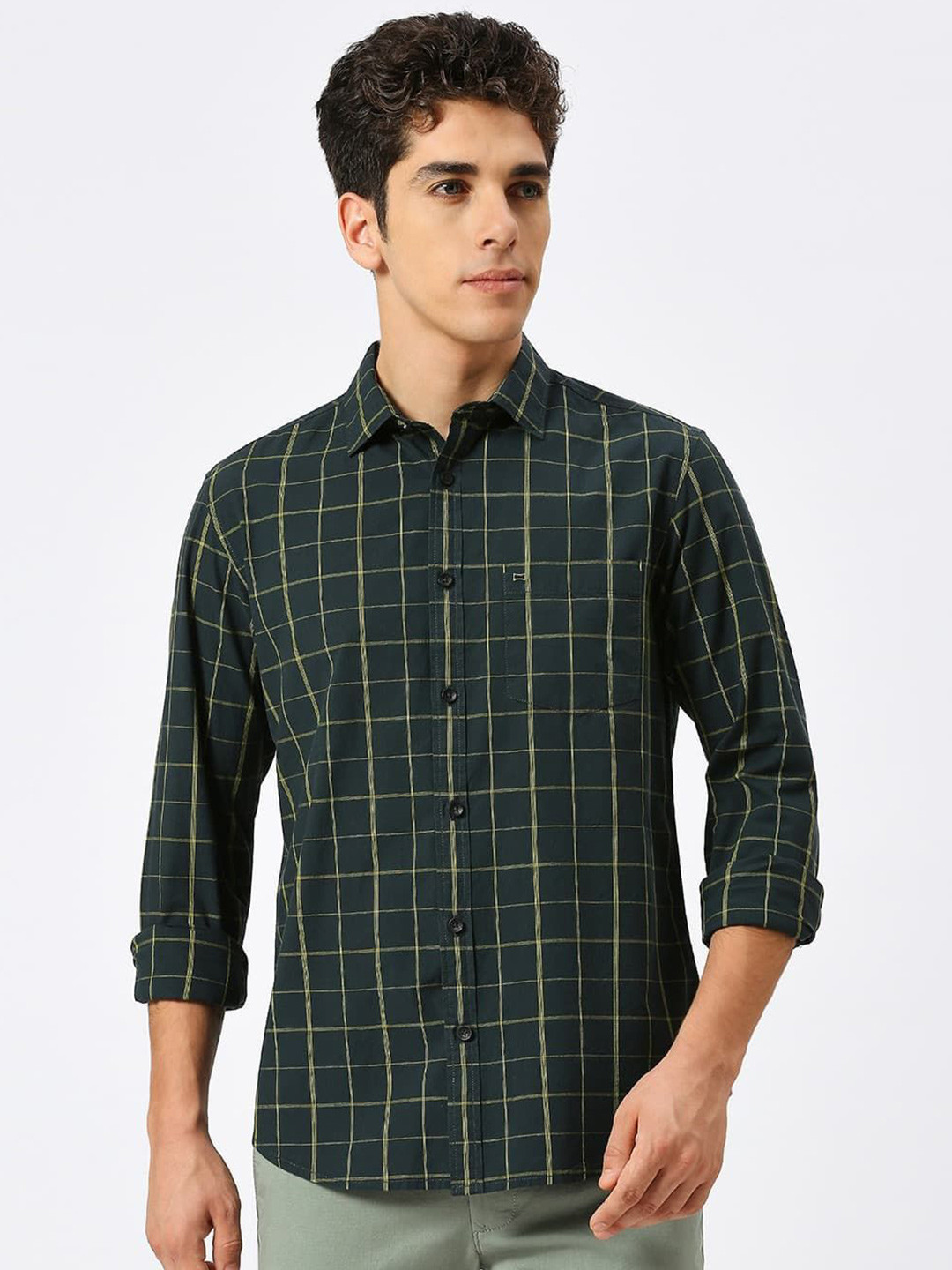 

Basics Men Slim Fit Checked Pure Cotton Casual Shirt, Green