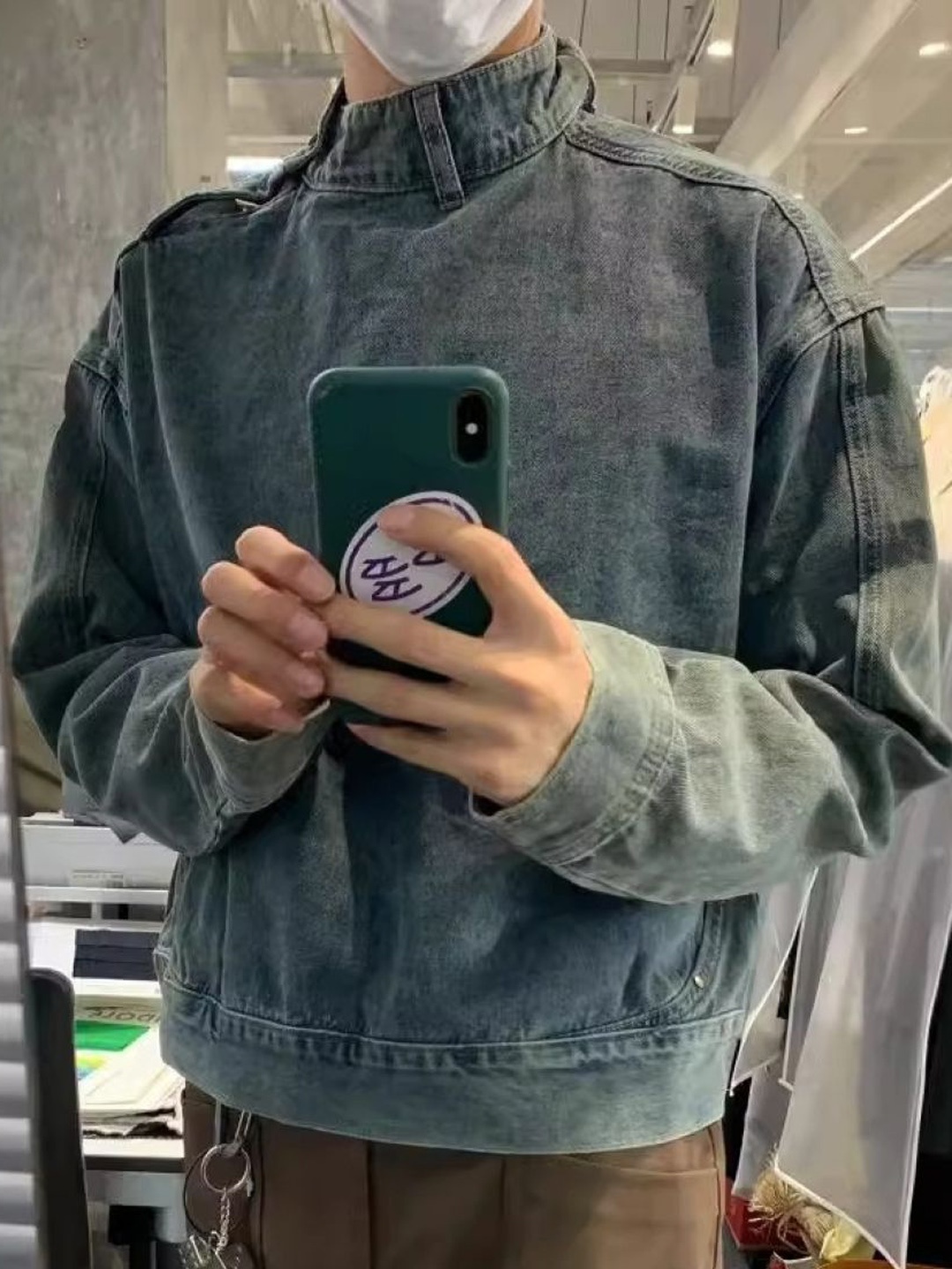 

HERE&NOW Men Stand Collar Washed Solid Casual Denim Jacket, Grey