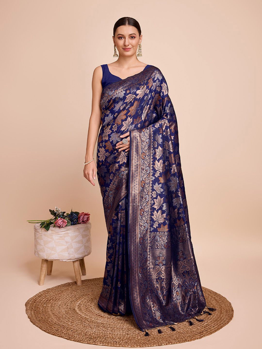 

SHOBHA SAREES Floral Zari Pure Silk Saree, Navy blue