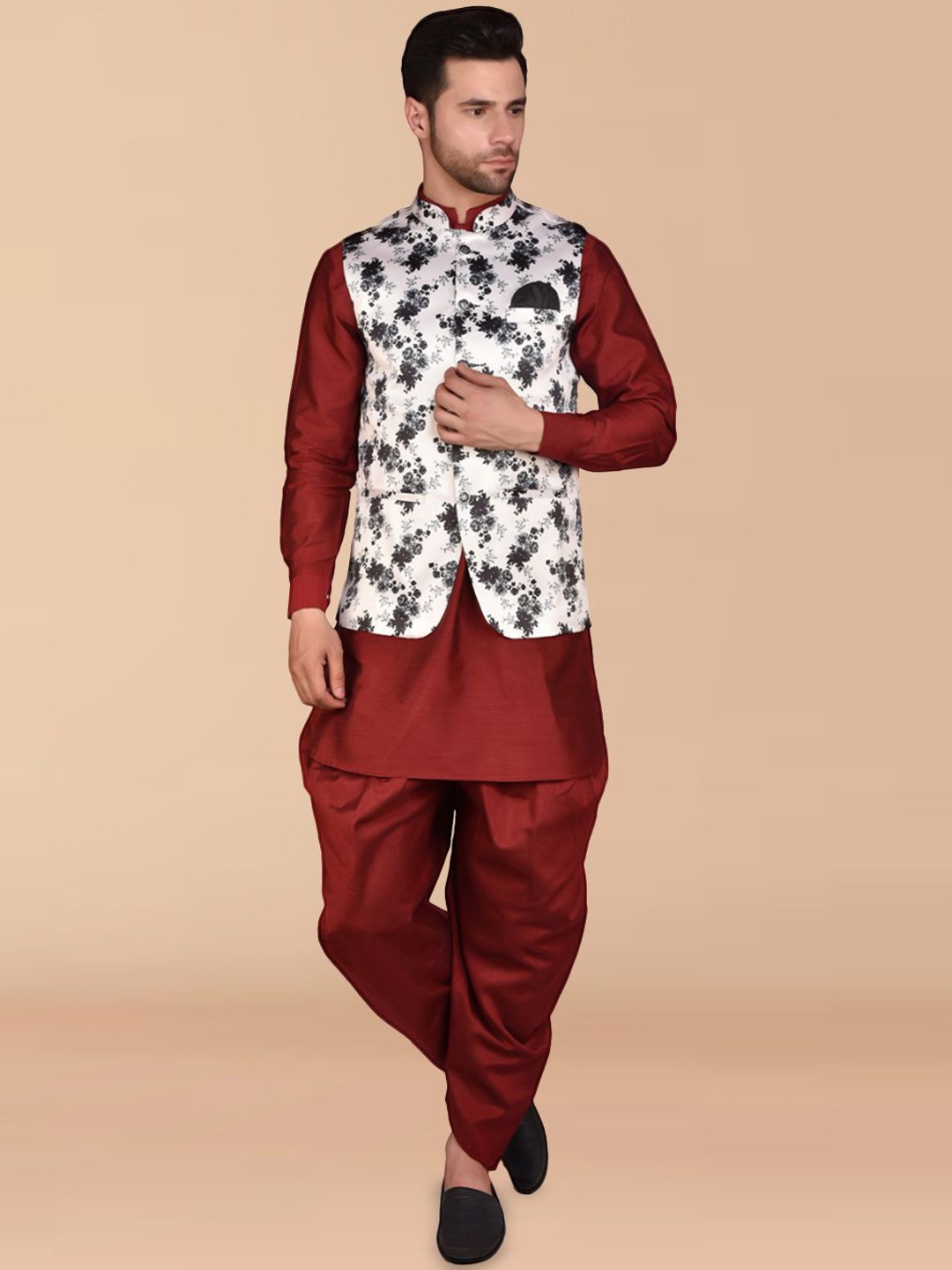 

PRINTINDIA Mandarin Collar Pure Silk Straight Kurta with Dhoti Pants & Nehru Jacket, Brown